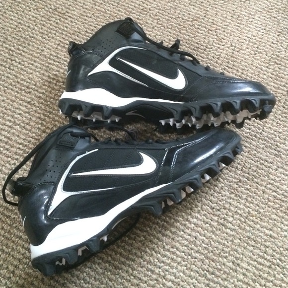Nike men cleats