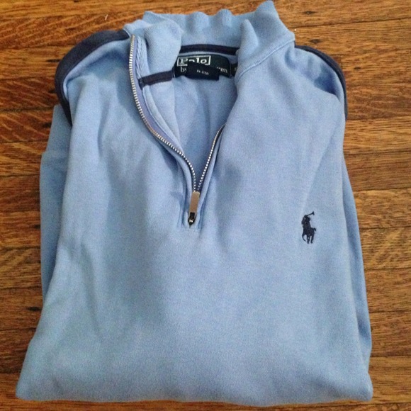 Men's small polo pullover!