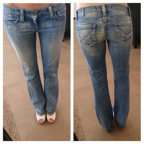 ❌Sold❌Size 28, Low rise, Big Stars - Picture 1 of 3