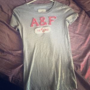 Abercrombie & Fitch T