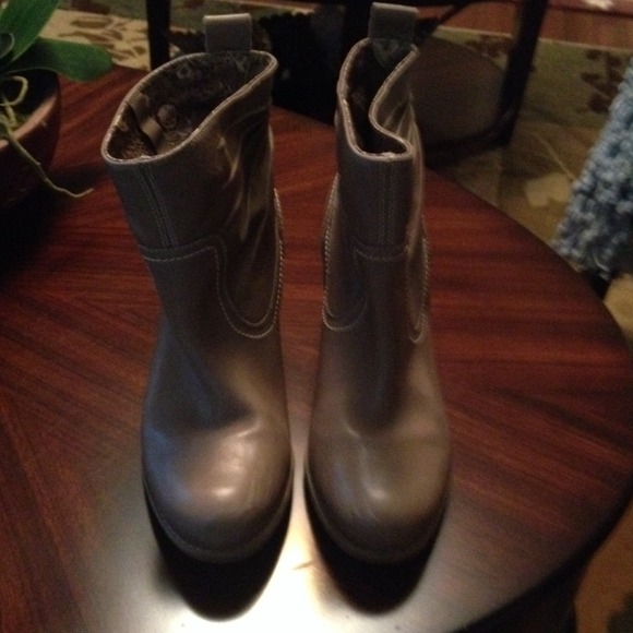 BUNDLED Timberland leather boots - Picture 3 of 4