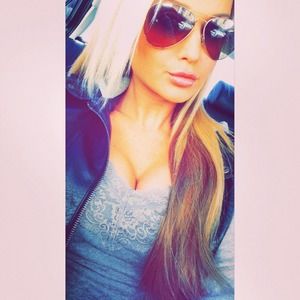 Ray ban gold rimmed sunglasses