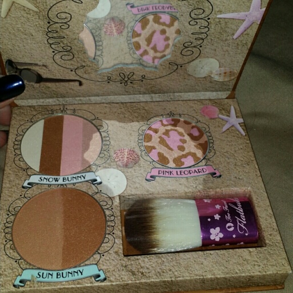 Too faced bronzer
