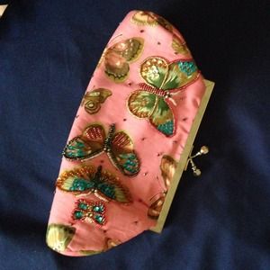Pink embellished butterflies clutch purse