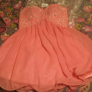 Homecoming dress coral perfect condition
