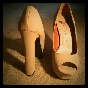 💥Reduced💥 Tan Micro Suede