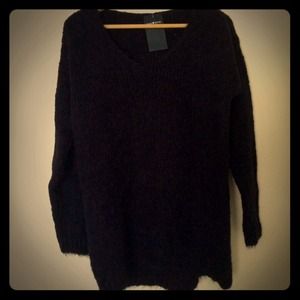 Brandy Melville Sweater