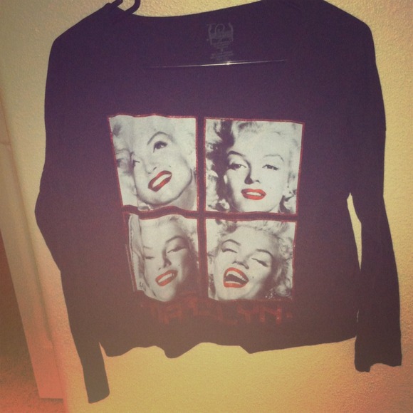 Marilyn Monroe t shirt