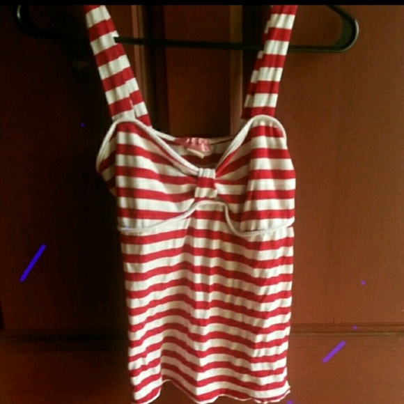 Red and white tank