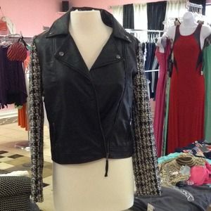 Nwt Romeo Juliet Couture Jacket
