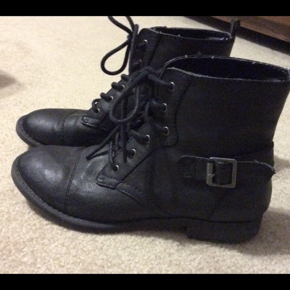 SOLD!!!!!!! all leather black boots with buckles