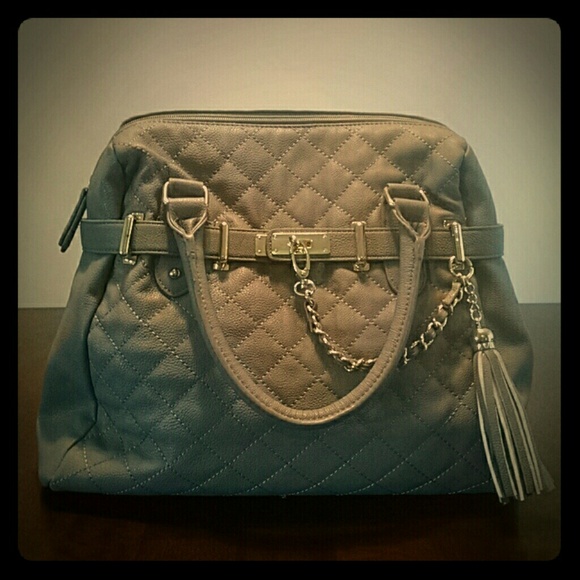 Beautiful Steve Madden Handbag NWOT