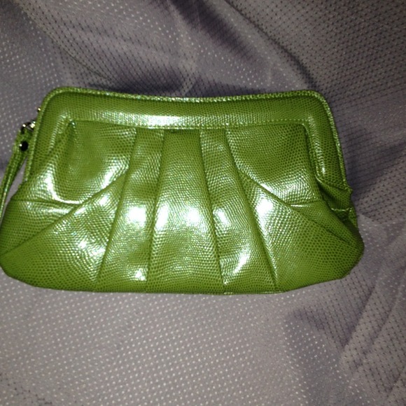 Small clutch
