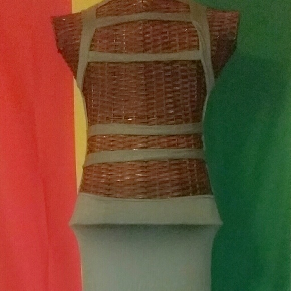 "T-SHIRT FLIRT" - Picture 3 of 4