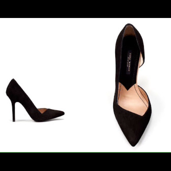 Hard to find Zara asymmetrical heels