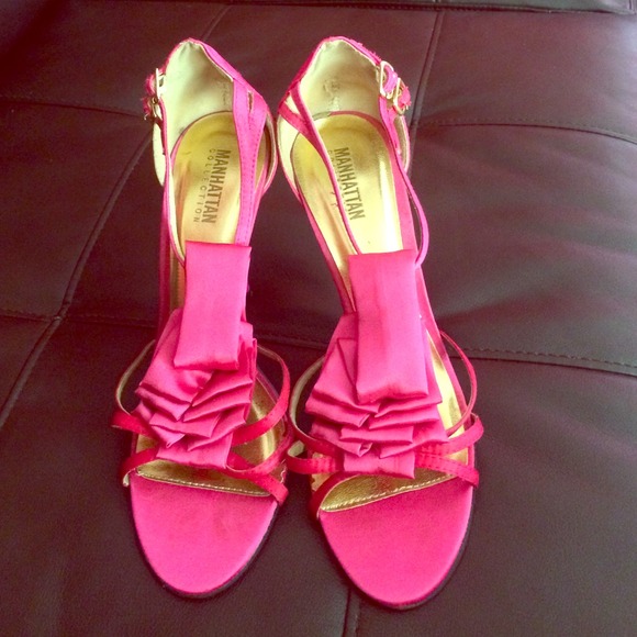 Size 9 Manhattan Hot Pink Heels