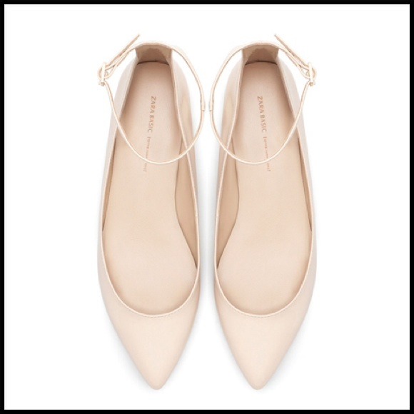 Pointed ballet colored flats from Zara!