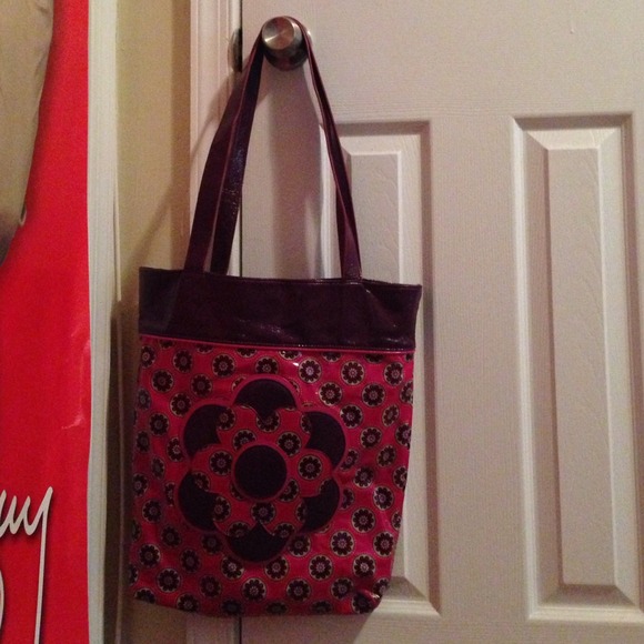 Vera Bradley flower bag 🌸💐