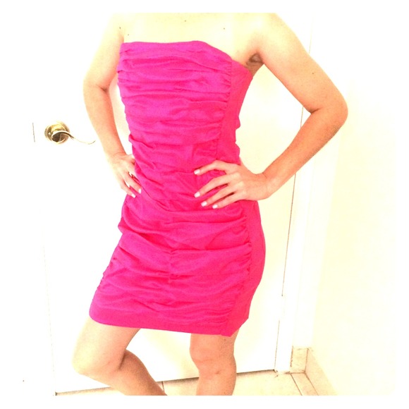 Strapless hot pink Dress