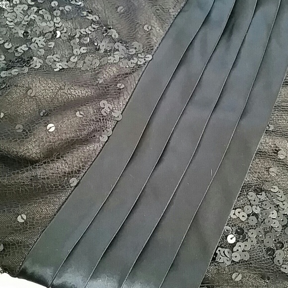 BCBG MAXAZRIA size 6 Cocktail dress - Picture 3 of 4