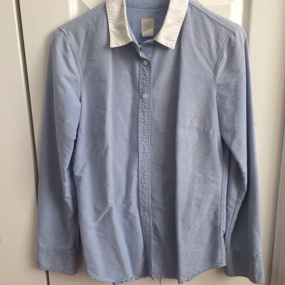 J. Crew boy shirt blue button down Oxford size 2