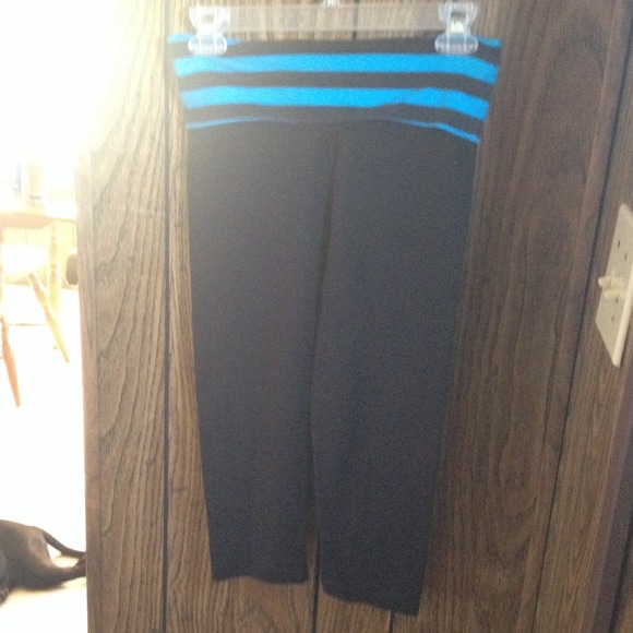 Yoga capri leggings
