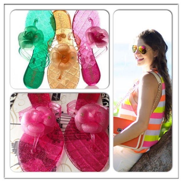 Chanel Rubber Flower flip flops