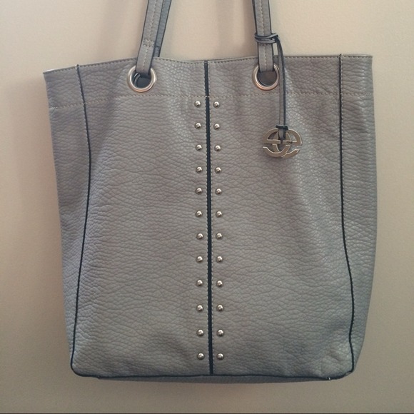 Great studded Handbag! - Picture 1 of 4