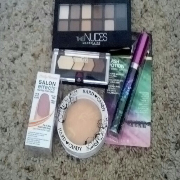 Makeup bundle :)