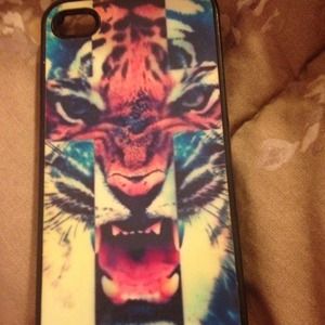 Tiger/Cross themed iPhone 4/4s Case