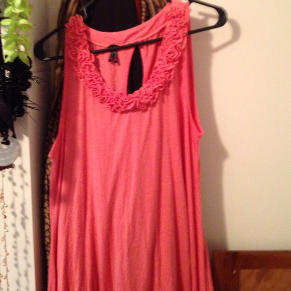 Long tank top only worn once