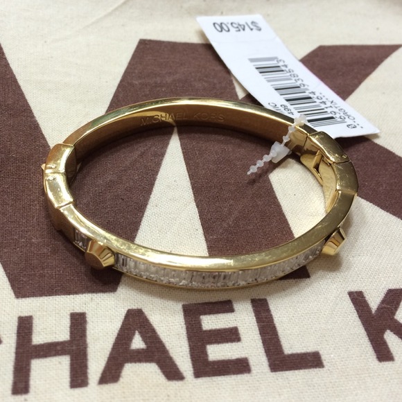 Michael Kors Pave Baguette bracelet🌼traded🚫 - Picture 4 of 4