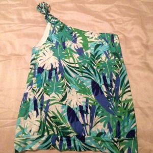 One shoulder tank top from express. NWT