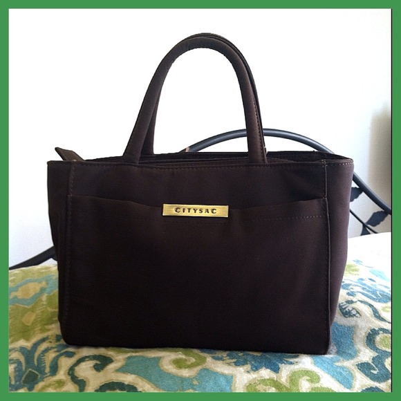 Chocolate brown purse - Picture 1 of 3