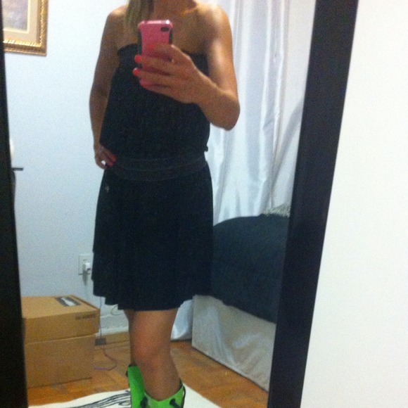 NEW Summer Strapless Dress - Picture 2 of 3