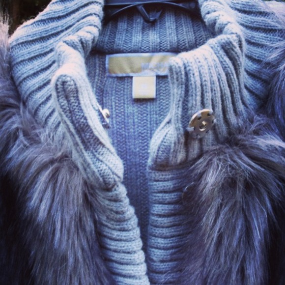 ❌SOLD ON EBAY❌ NWOT Michael Kors Faux Fur Jacket - Picture 2 of 3