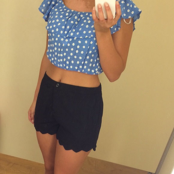 Blue crop top