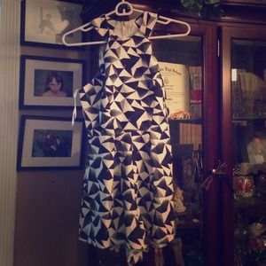 Very cute dinamic Romper, in UK size 6, US size 2