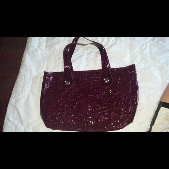 Wine purplish color purse NEW shiny nice