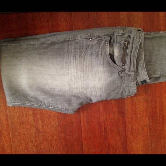 Grey jeans 🌹 - Picture 2 of 2