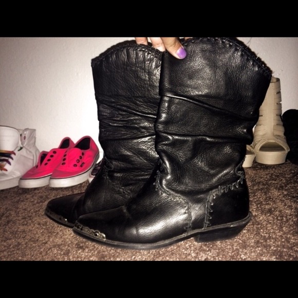 Cowboy slouchy boots