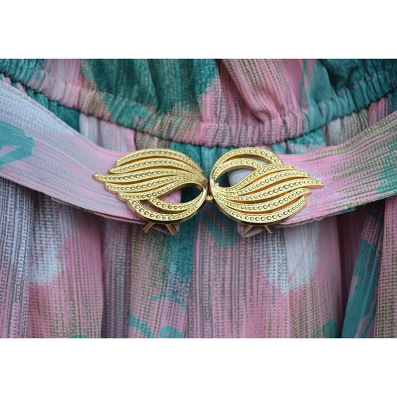 ✋SOLD IN BUNDLE✋Vintage Purple and Blue Dress - Picture 3 of 4