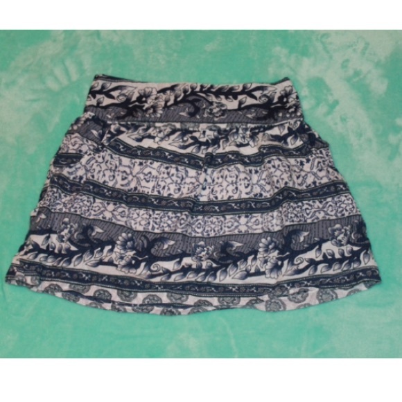 Xsmall wet seal skirt.