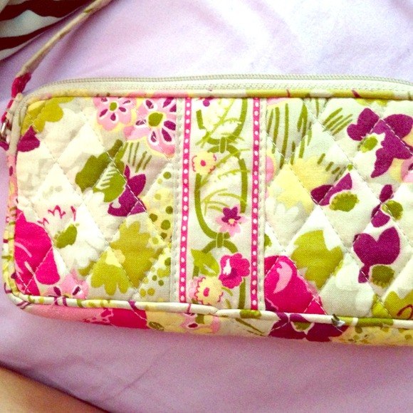 Vera Bradley clutch