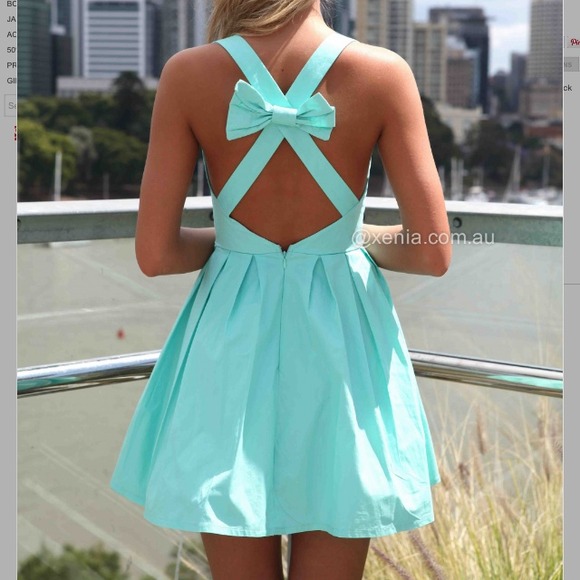 Dresses & Skirts - 🎀Aqua blue skater dress🎀