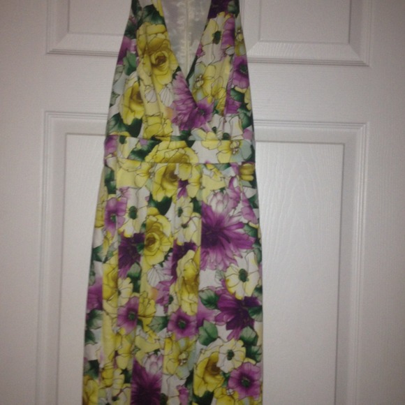 Size 2 Kristen Davis dress