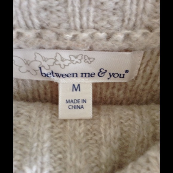 Oatmeal Pullover - Picture 3 of 4