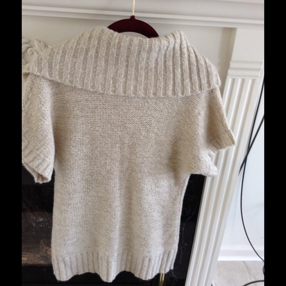 Oatmeal Pullover - Picture 4 of 4