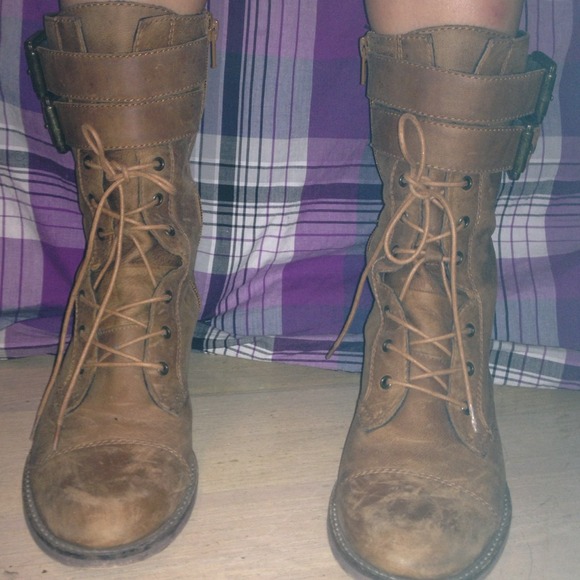 Steve Madden Lace Up Boots - Picture 2 of 4