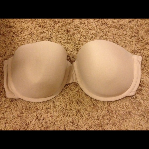 Victoria Secret Strapless Bra